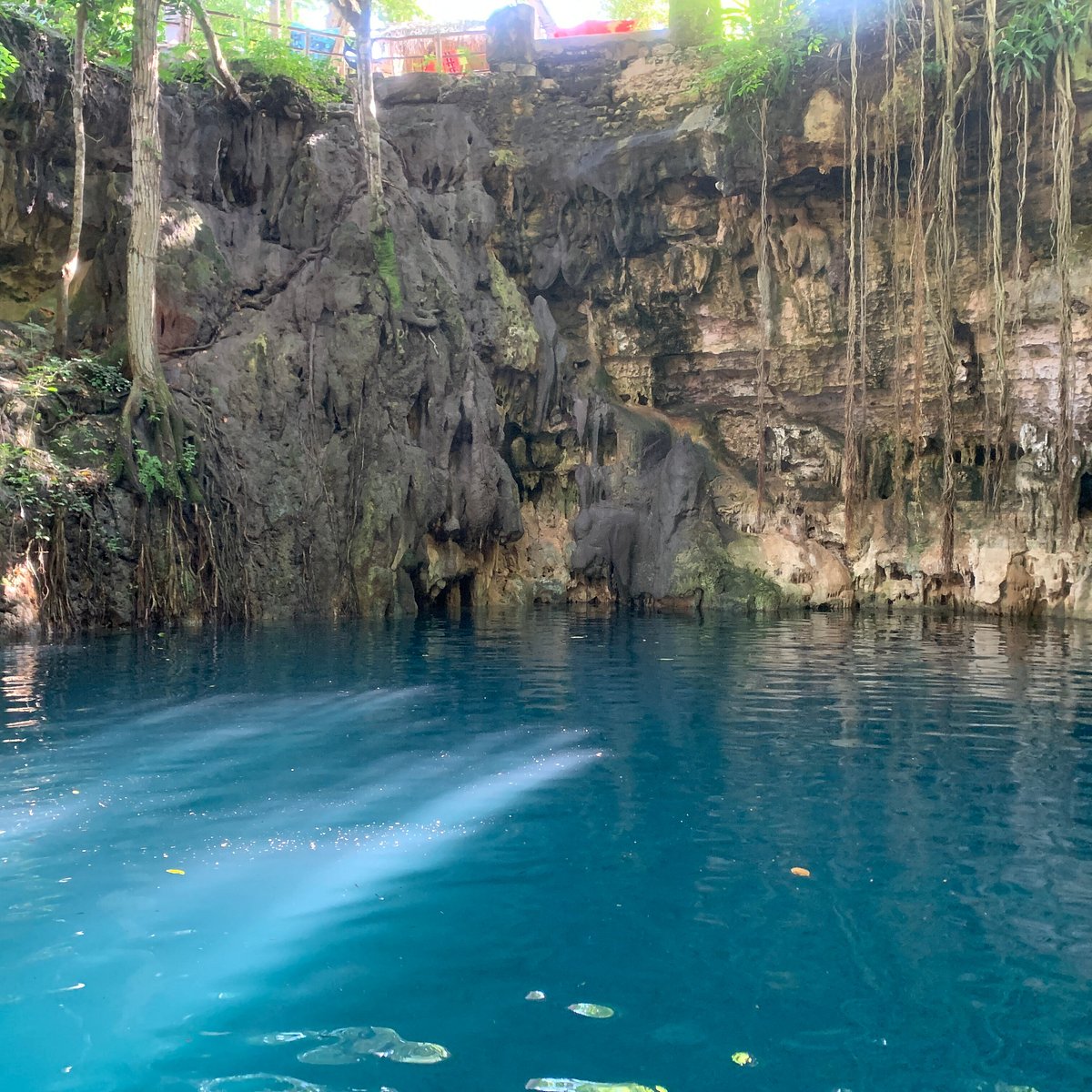 Leyendas mayas: Hacienda Yaxcopoil + Zona arqueológica de Uxmal + Cenote (Peba, Kankirixche, Yaal Utzil) 